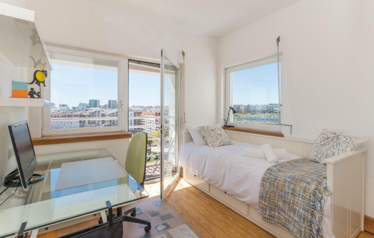 Eco @ Torre Apartment Lisbon